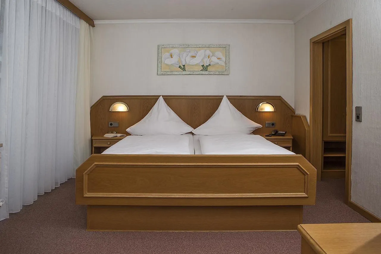 Hotel Kurhotel Unter Den Linden Bad Fussing